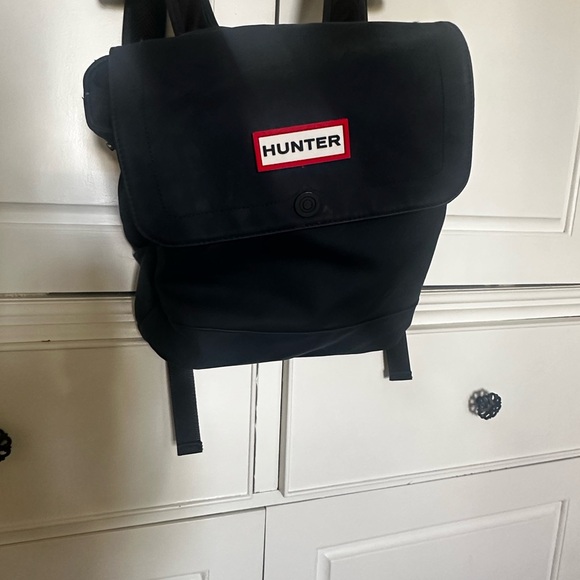 Hunter Black Backpack - Picture 1 of 3